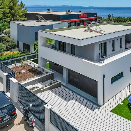 Cozy In With Sauna Orebić