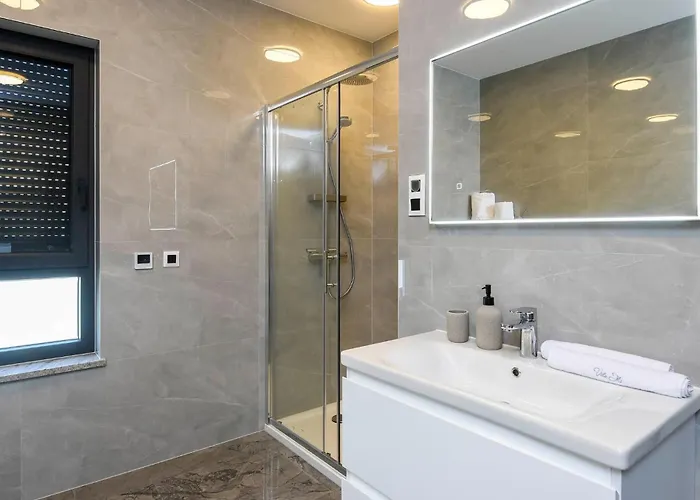 Cozy In With Sauna Hébergement de vacances Orebić