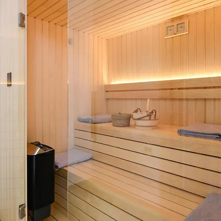 Cozy In With Sauna *