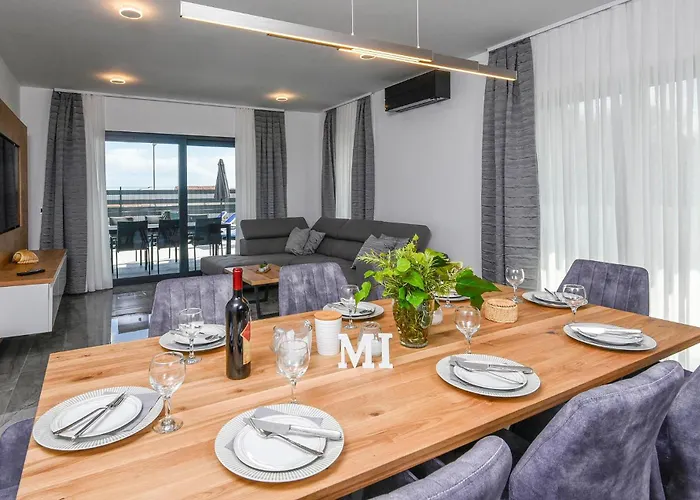 Nyaraló Cozy In With Sauna *