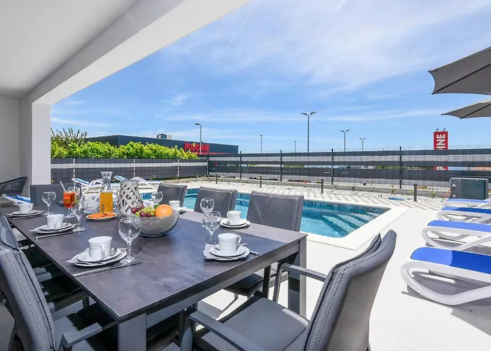 Nyaraló Cozy In With Sauna *